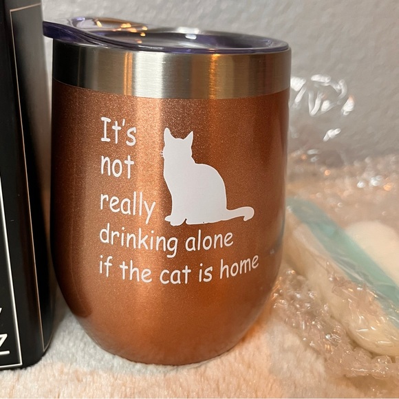 New! Cat lover wine tumbler “ it’s not drinking alone if the cat is home” 12oz - Picture 3 of 7